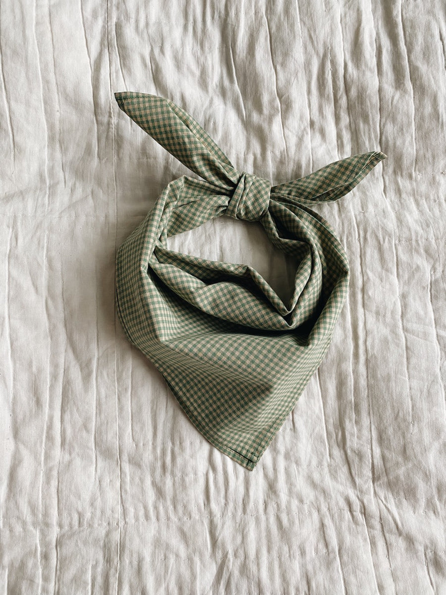 Vera scarf green check