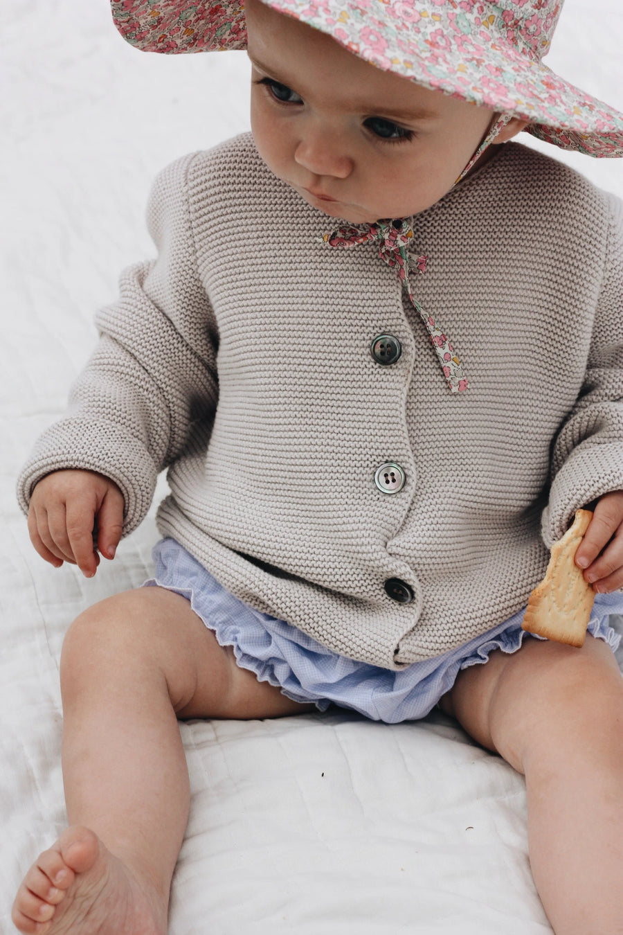 Kuro cardigan cloud (baby)