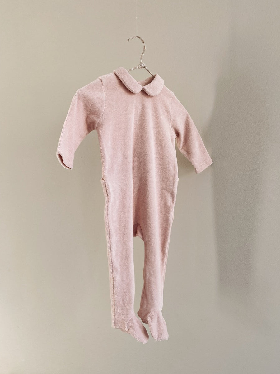 <tc>Moon jumpsuit barely pink</tc>