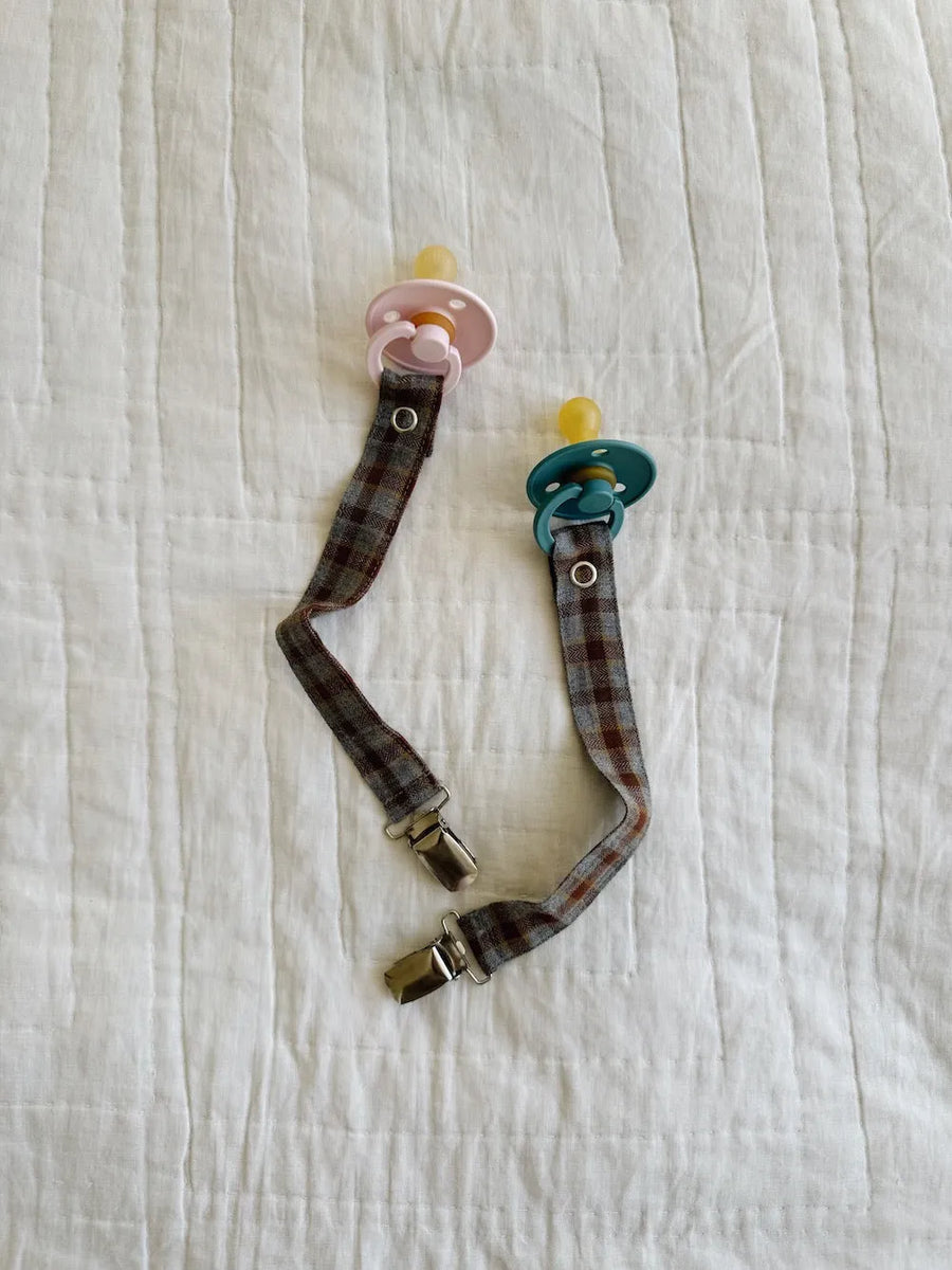 Pacifier clip grey check