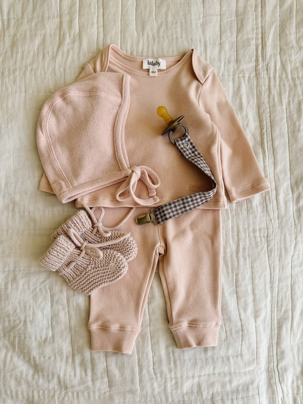 NWT on sale 100% Cashmere 12 Months Neutral Ivory Baby Bodysuit - Best and Co $188