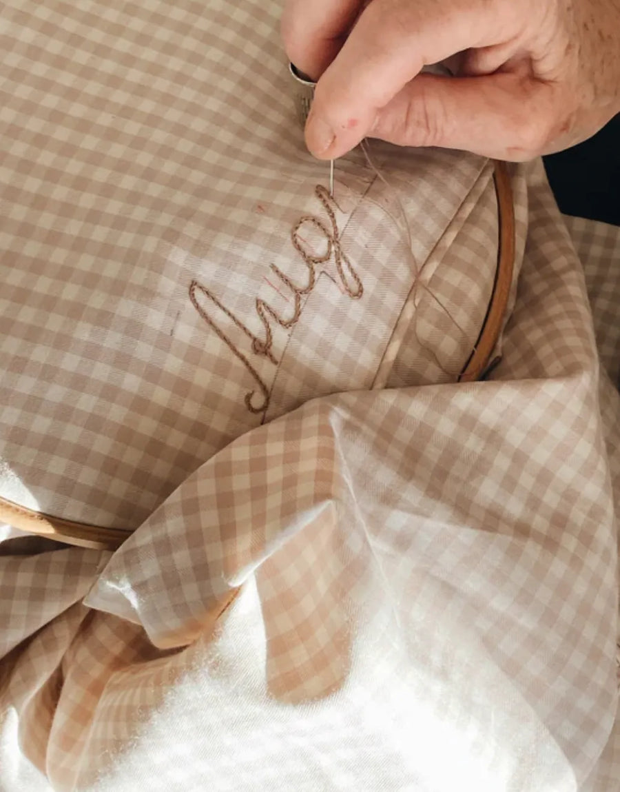 Classic bedding (full size) - beige gingham