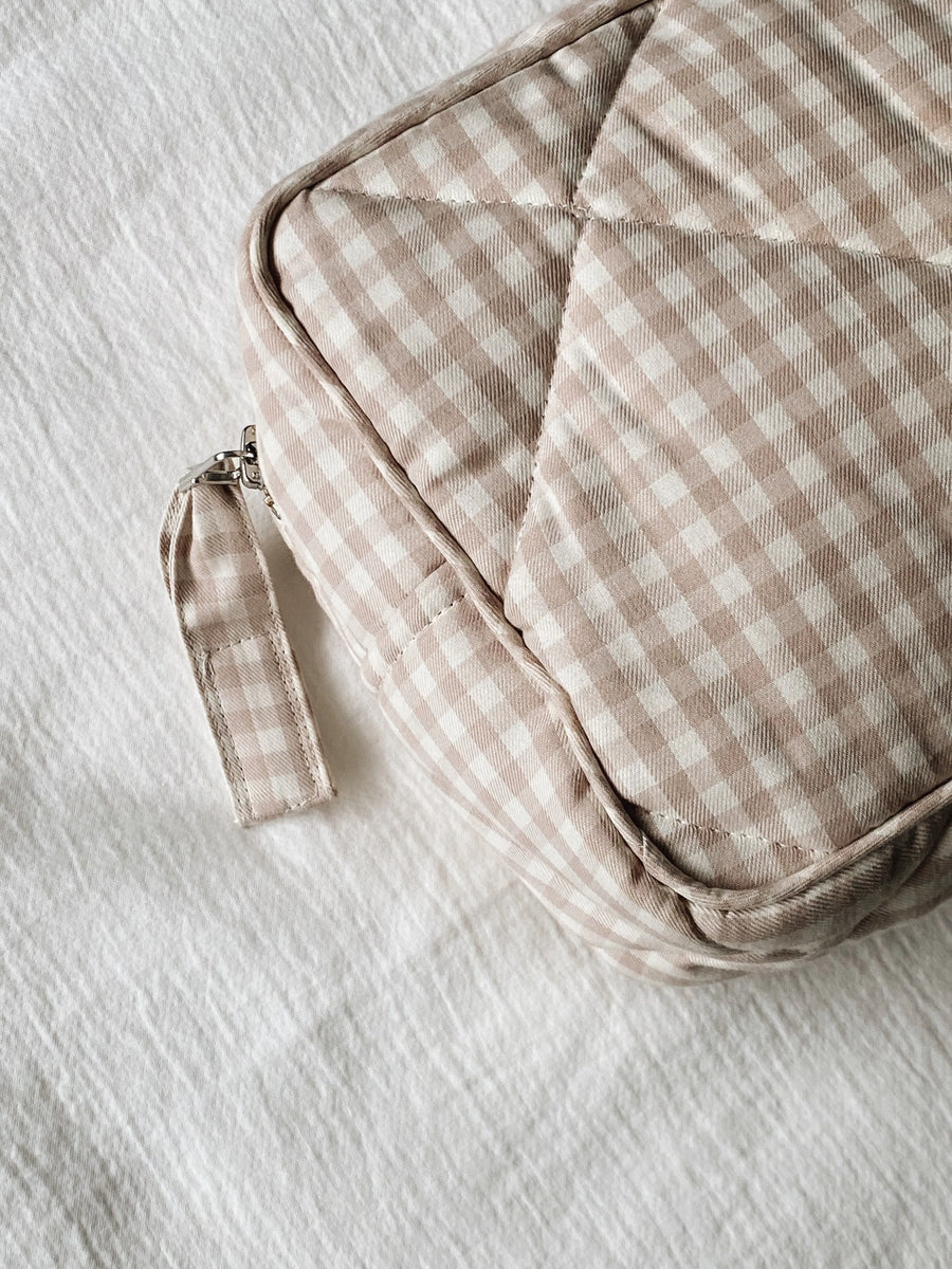 Toiletry bag beige gingham